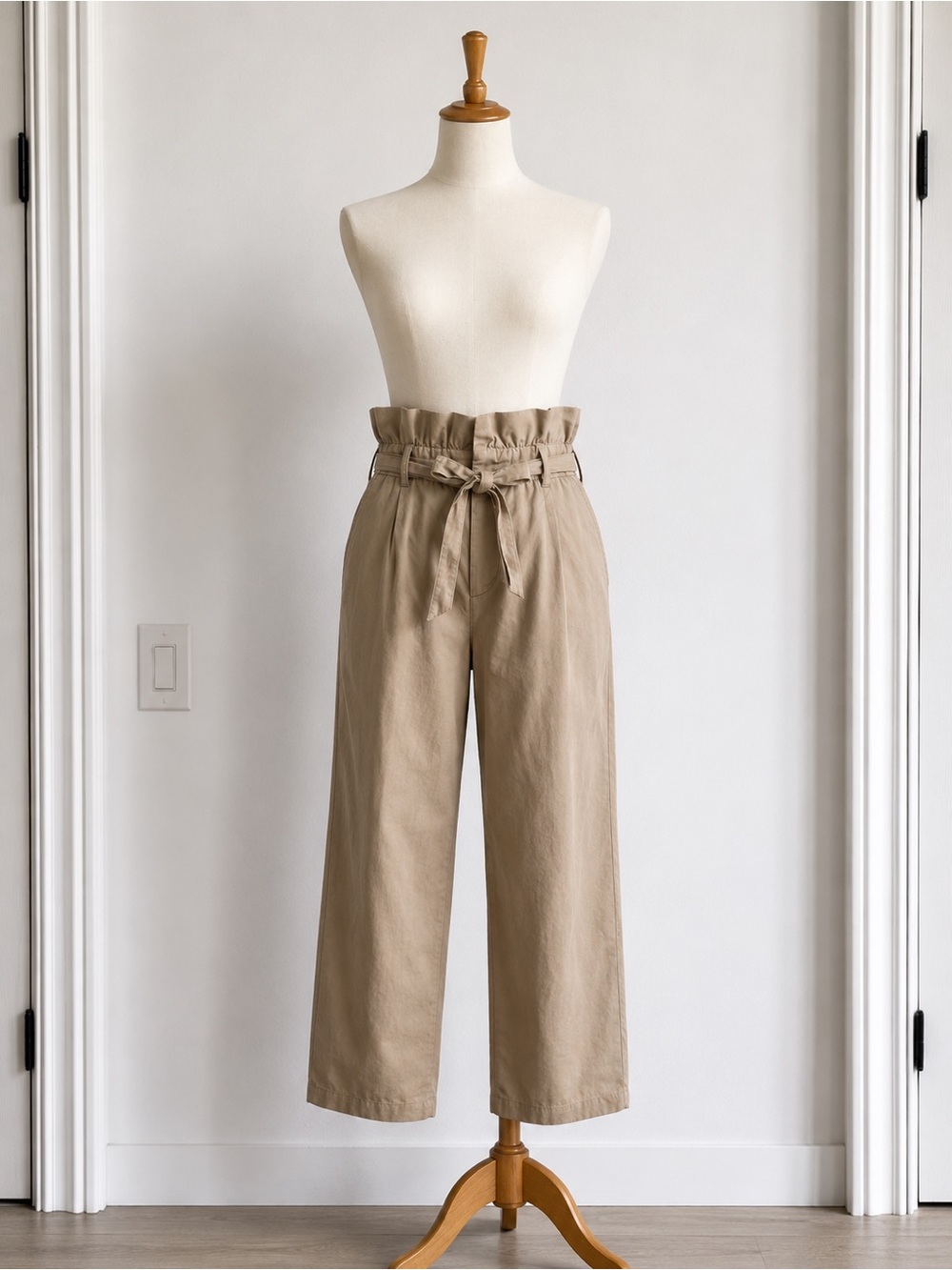 Zara Paperbag High-Waist Wide-Leg Pants - Beige/Tan